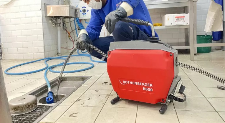 Dudullu Tesisatci Gider Klozet Açma 