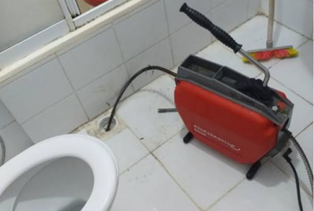 Dudullu Klozet Tuvaletsu Tıkandı